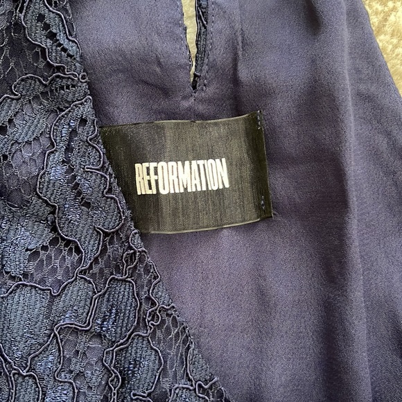 Reformation XS Lace Crop Tank - Picture 5 of 5